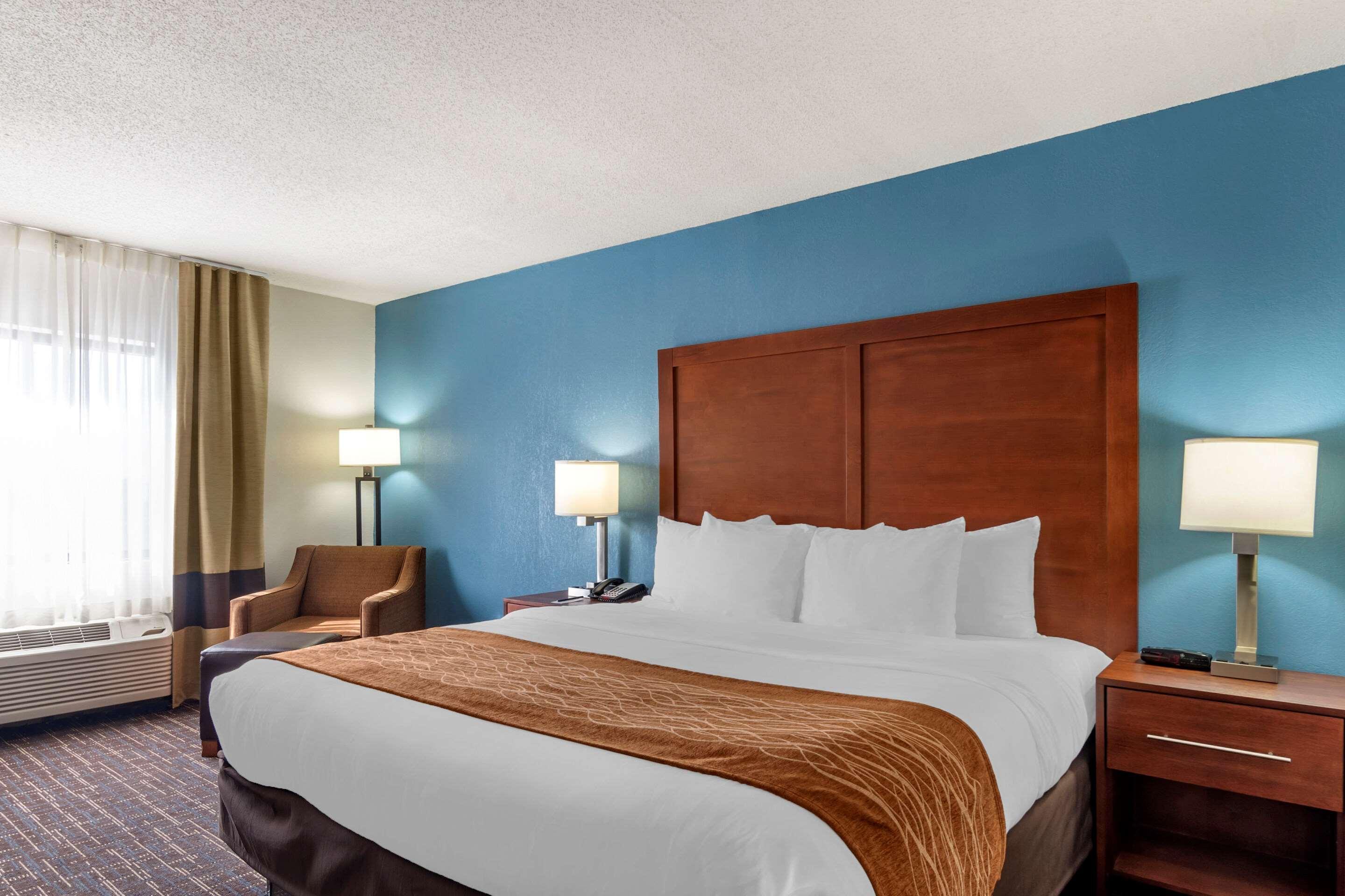 Comfort Inn & Suites Lees Summit - Kansas City Лийс Съмит Екстериор снимка