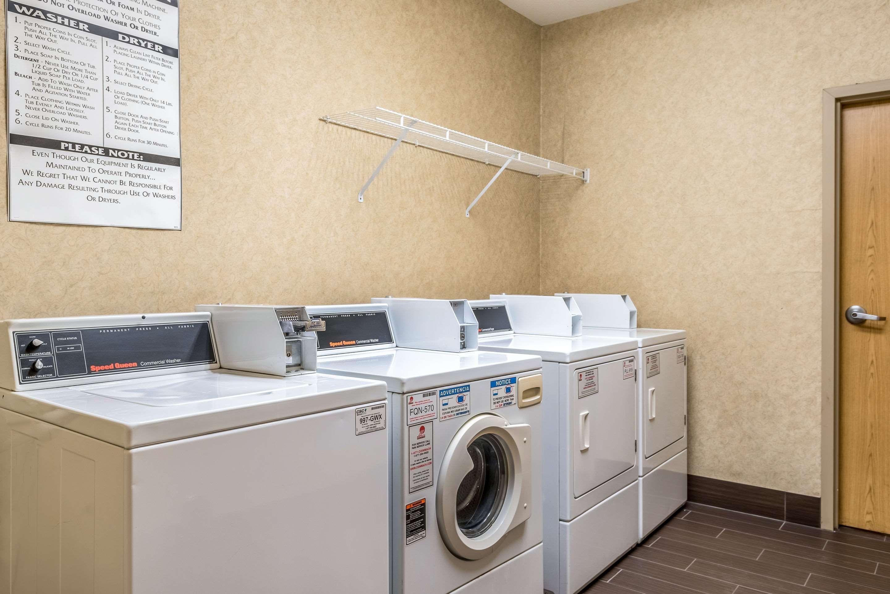 Comfort Inn & Suites Lees Summit - Kansas City Лийс Съмит Екстериор снимка