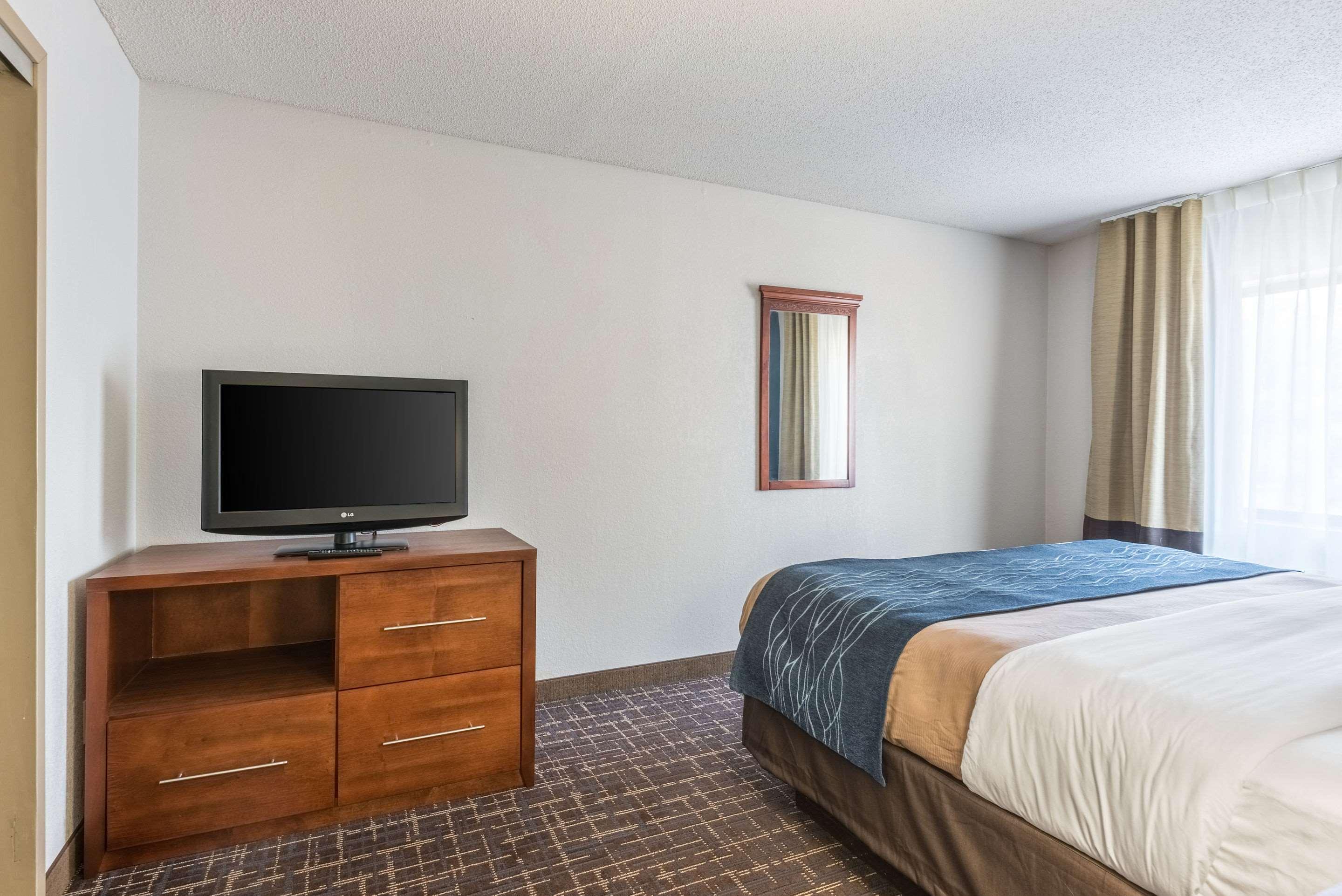 Comfort Inn & Suites Lees Summit - Kansas City Лийс Съмит Екстериор снимка
