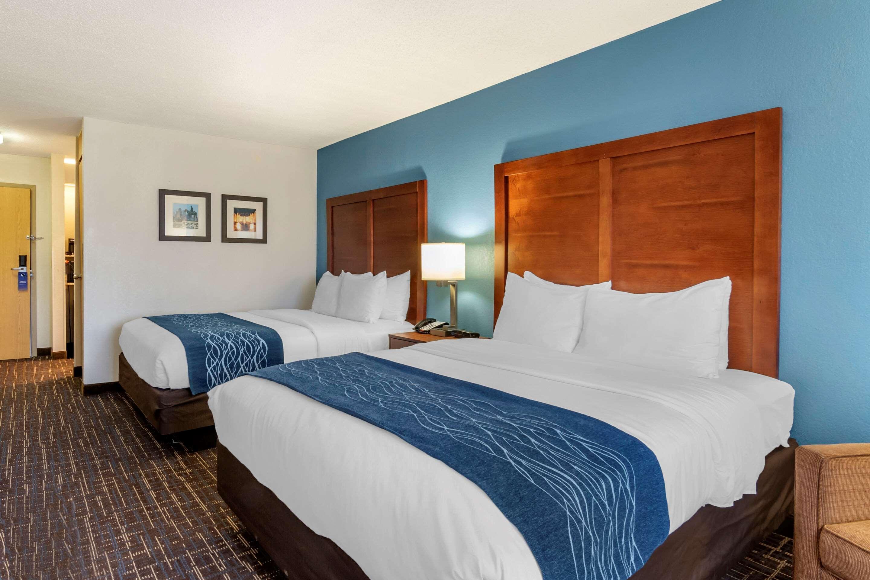 Comfort Inn & Suites Lees Summit - Kansas City Лийс Съмит Екстериор снимка