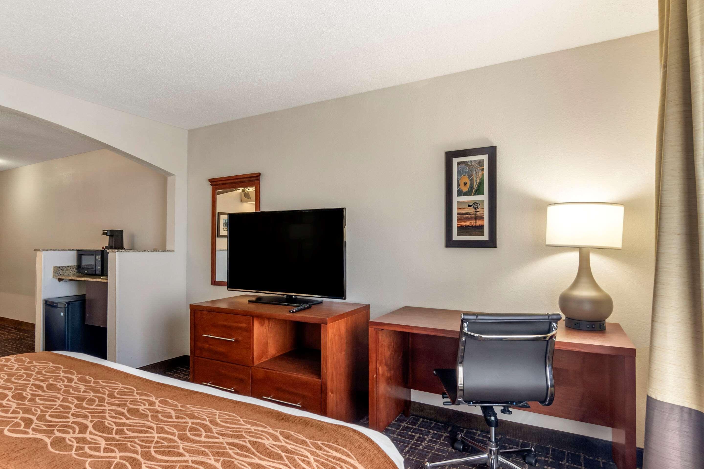 Comfort Inn & Suites Lees Summit - Kansas City Лийс Съмит Екстериор снимка