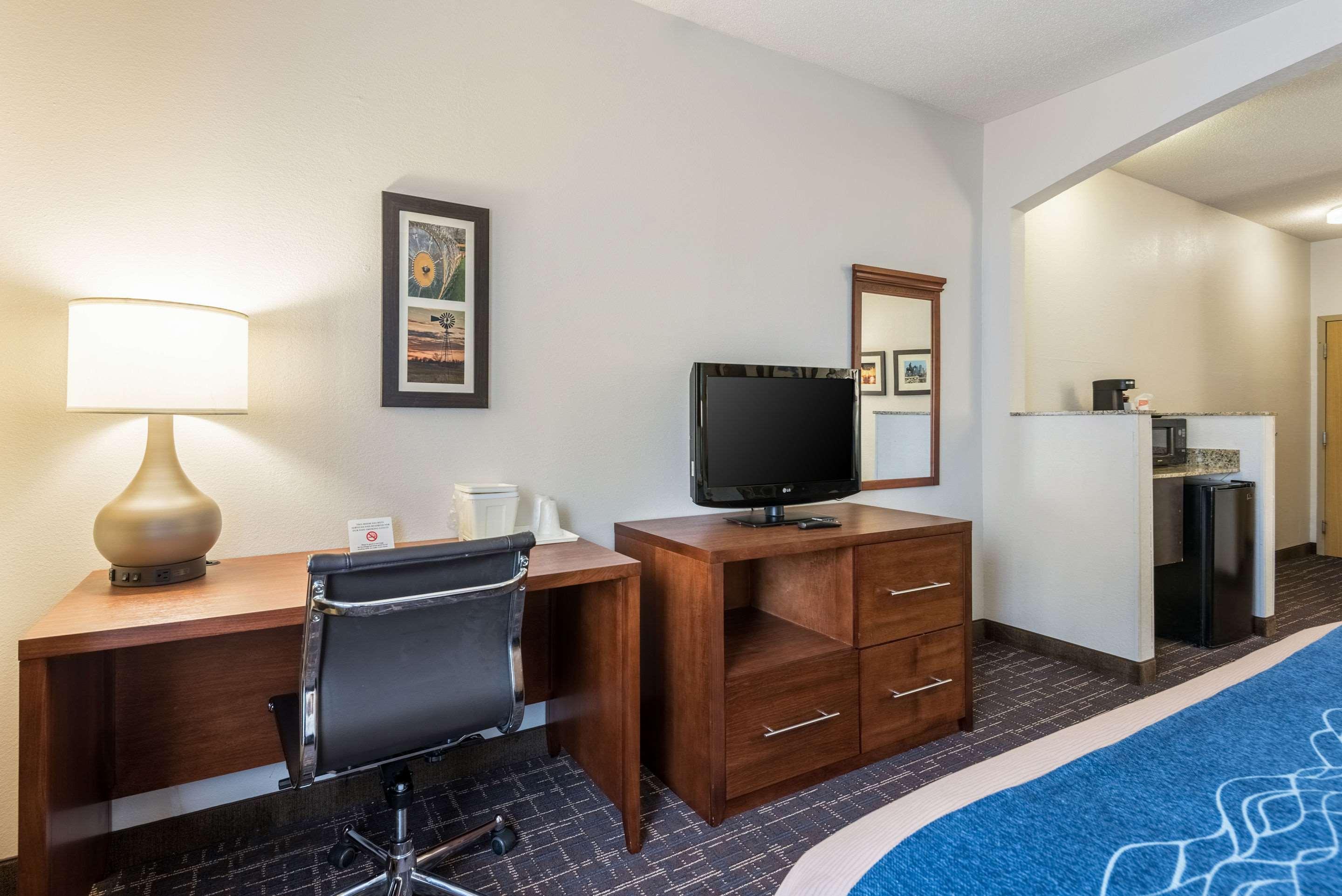 Comfort Inn & Suites Lees Summit - Kansas City Лийс Съмит Екстериор снимка
